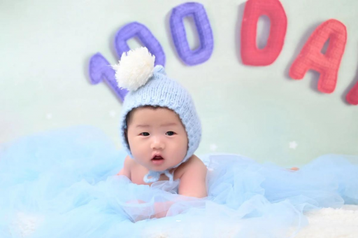 咸阳宝宝喜欢搓脚